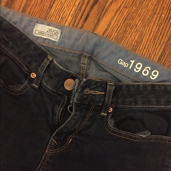 GAP 1969 Skinny Jeans - Picture 2 of 3